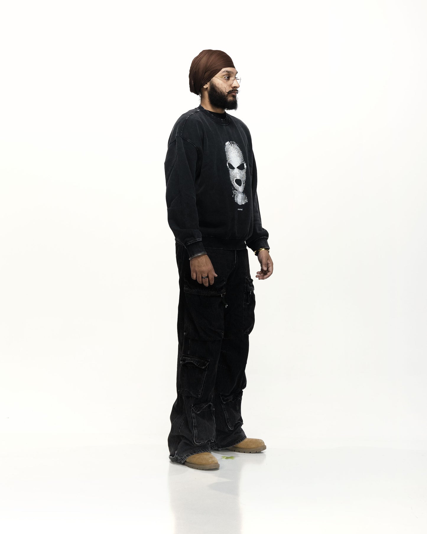 SKI MASK OVERSIZED FADED SWEATSHIRT
