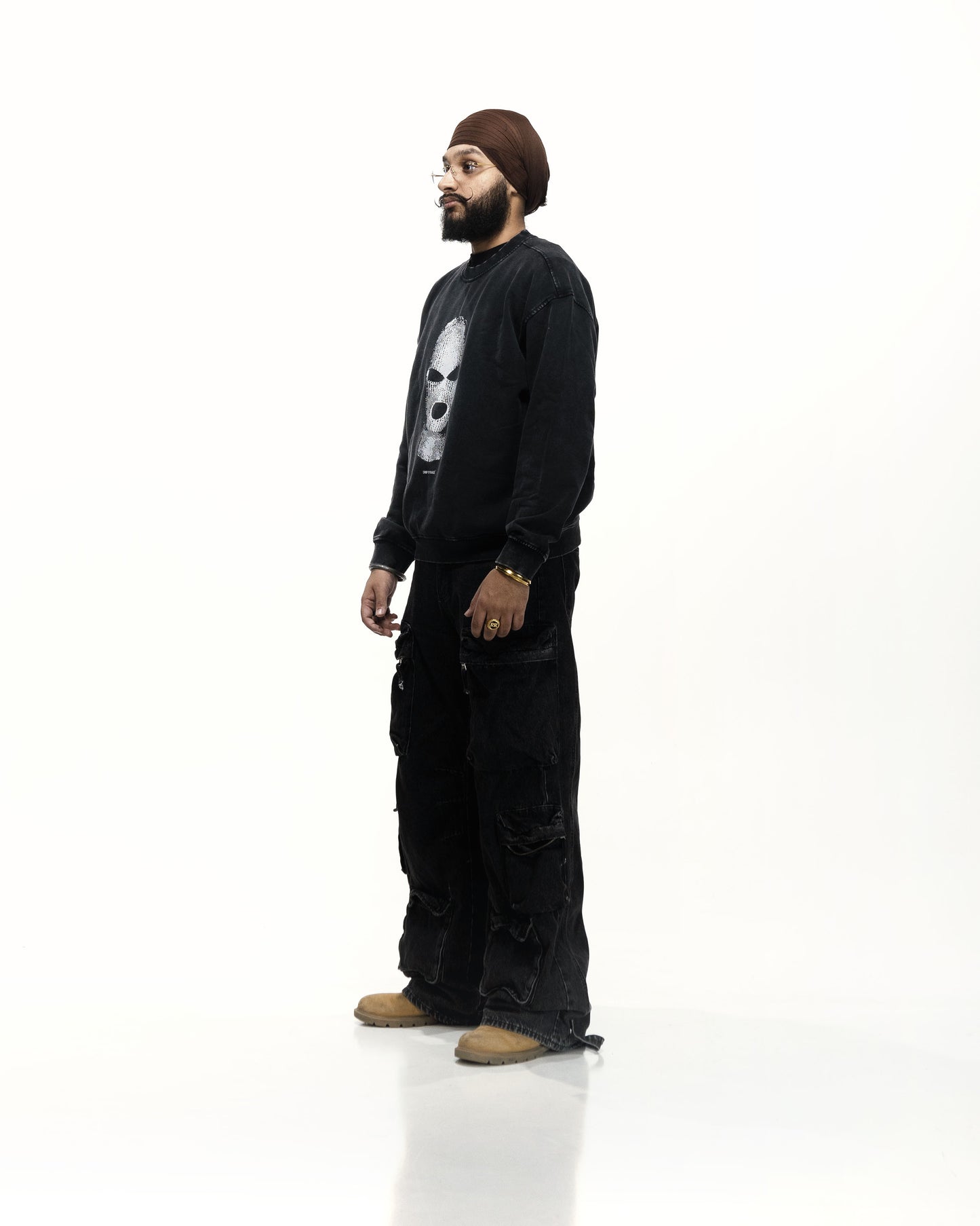 SKI MASK OVERSIZED FADED SWEATSHIRT