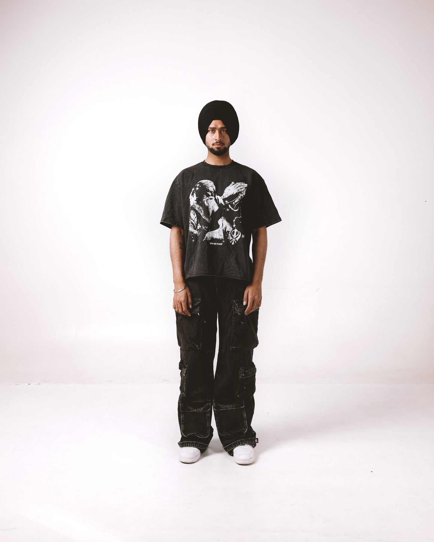 FAITH OVERSIZED FADED T-SHIRT