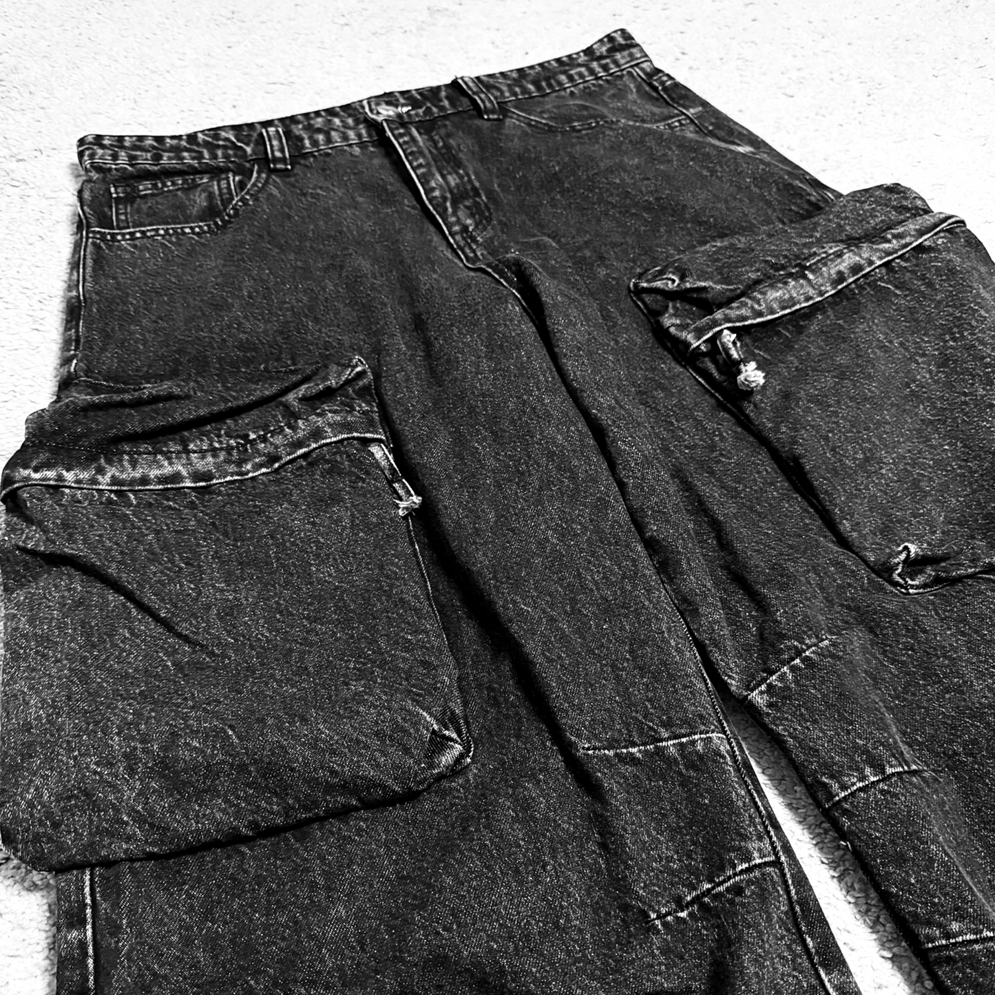 STONE WASHED CARGO DENIM