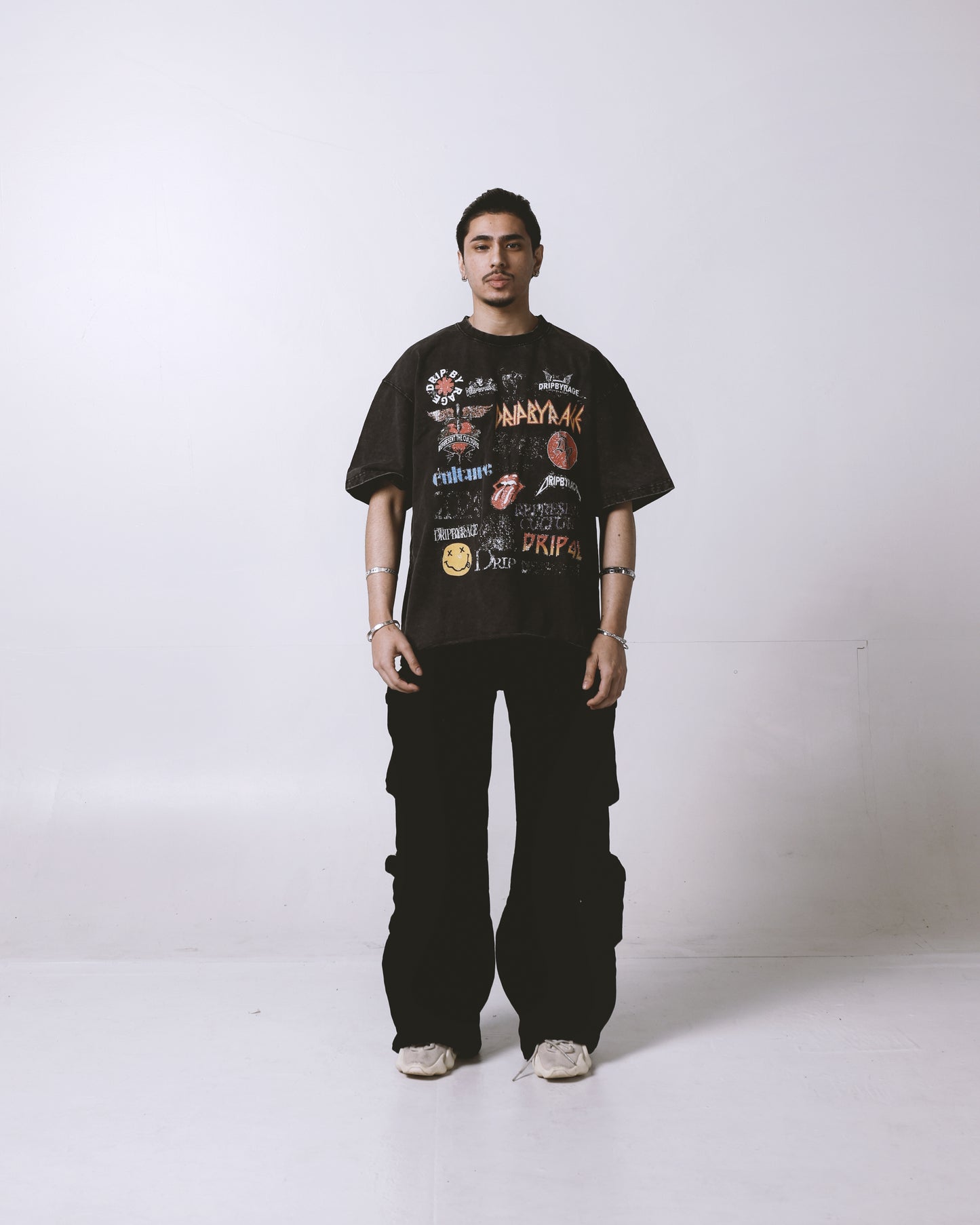 DRIP LOGOS OVERSIZED FADED T-SHIRT