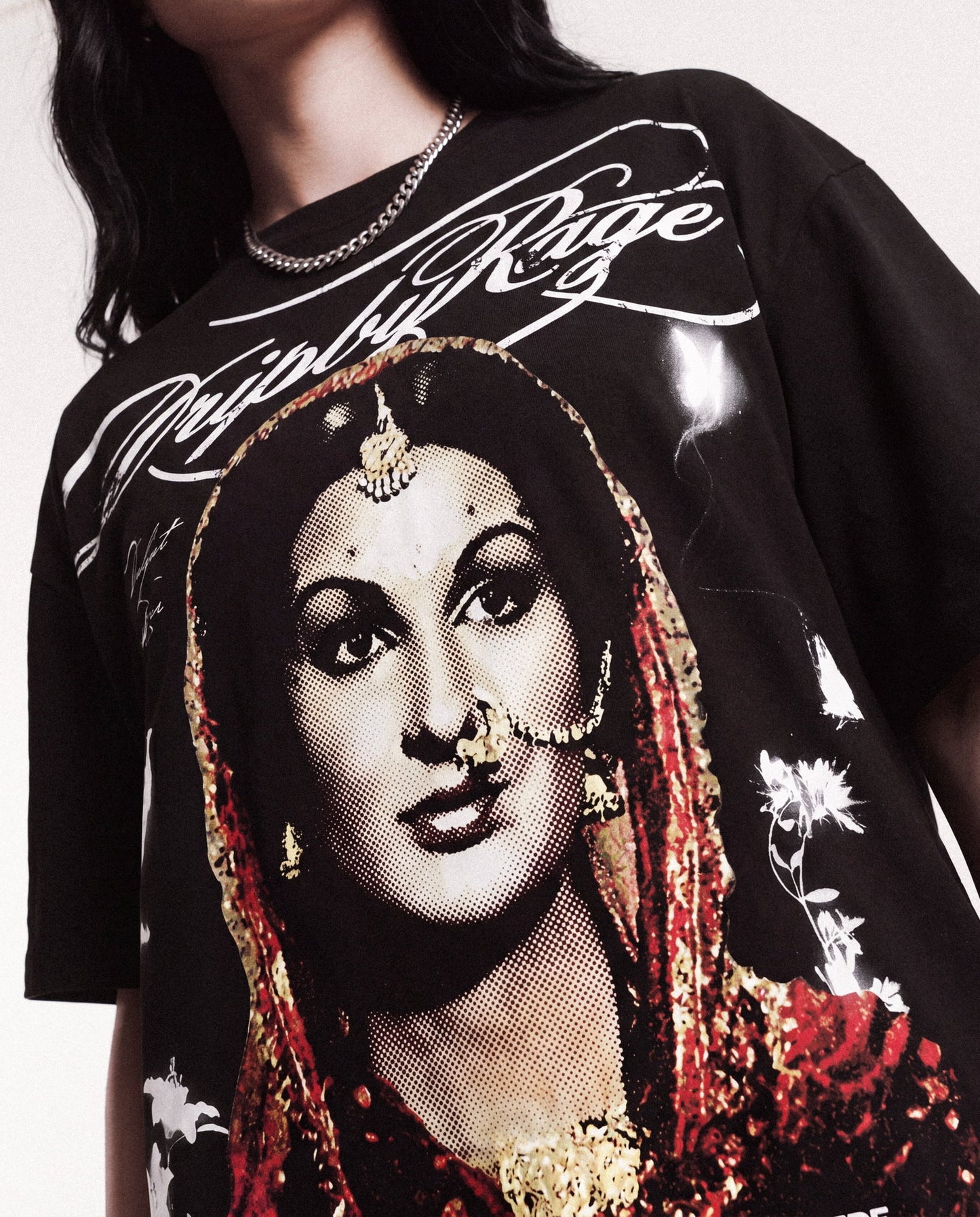 HUSAN BOXY T-SHIRT