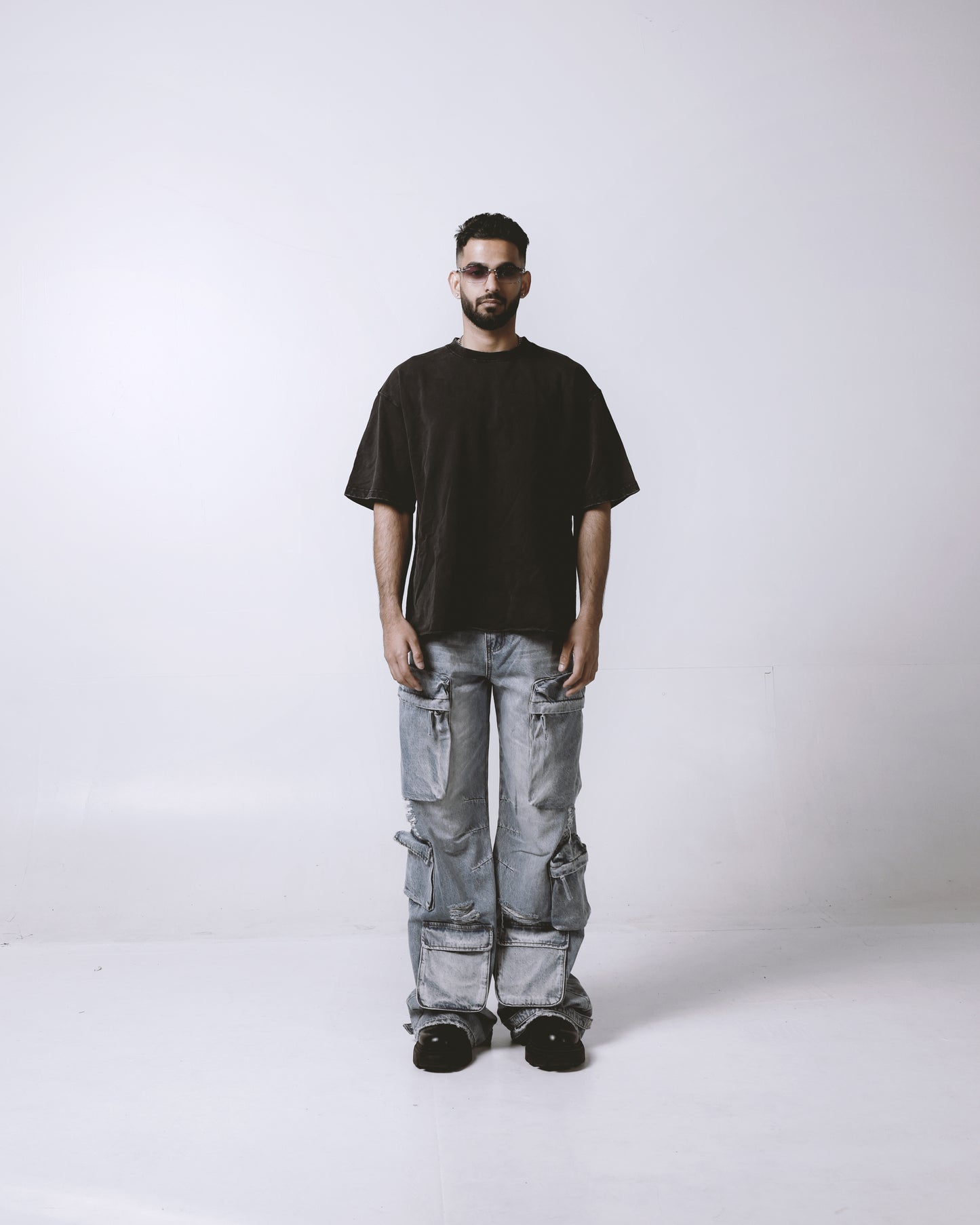 84 OVERSIZED FADED T-SHIRT