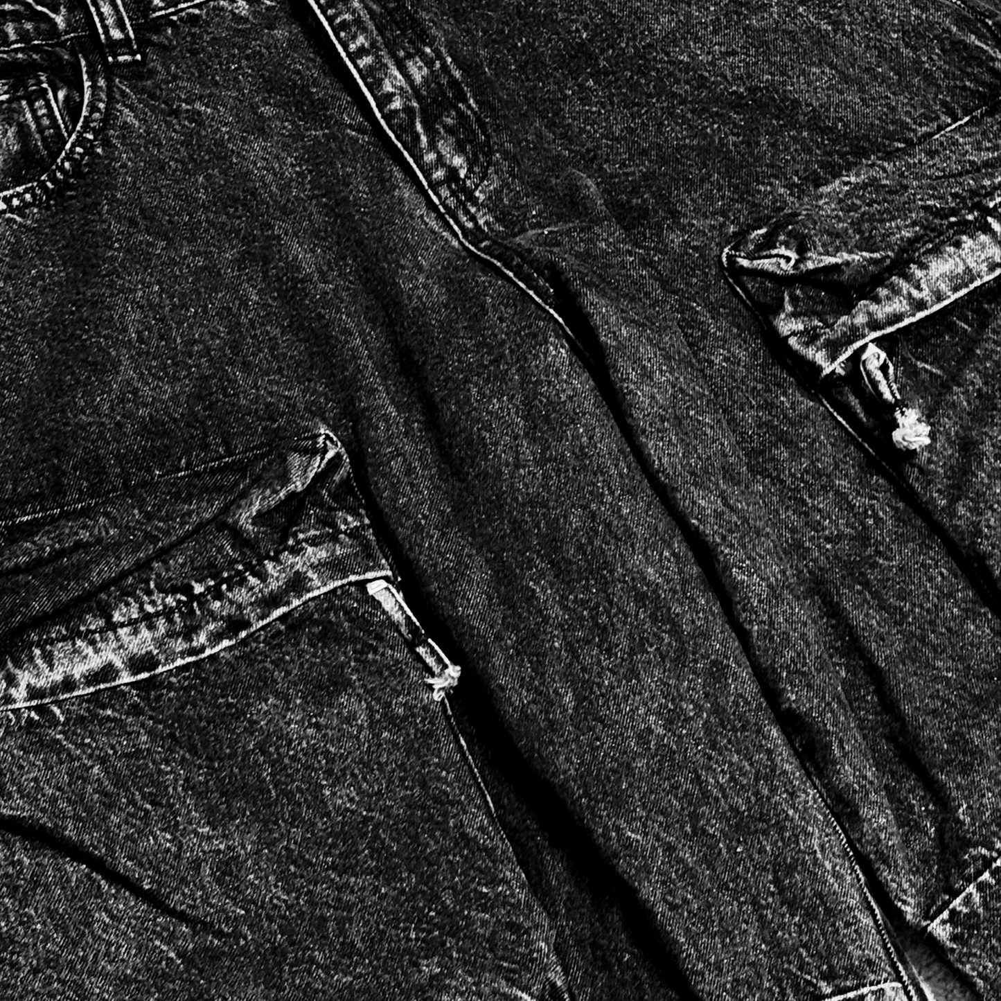 STONE WASHED CARGO DENIM