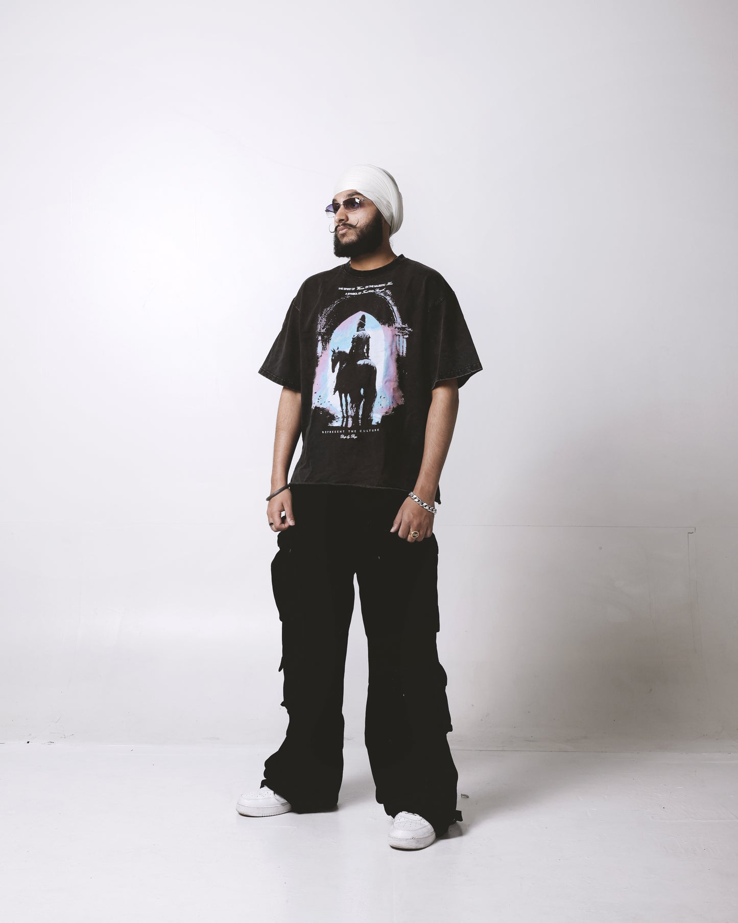 MAJESTIC KING OVERSIZED FADED T-SHIRT