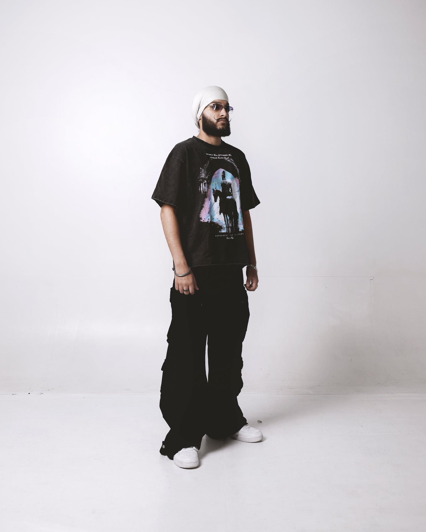 MAJESTIC KING OVERSIZED FADED T-SHIRT