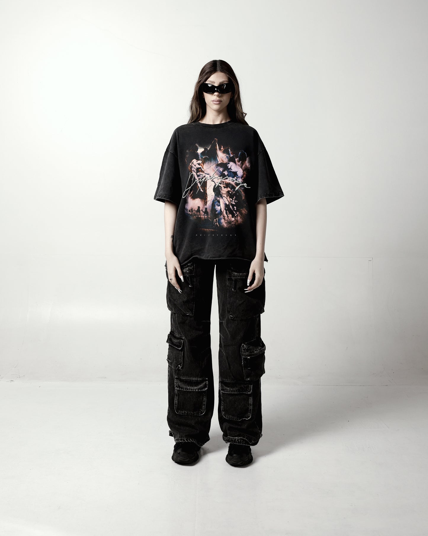 ATTACHMENT OVERSIZED FADED T-SHIRT