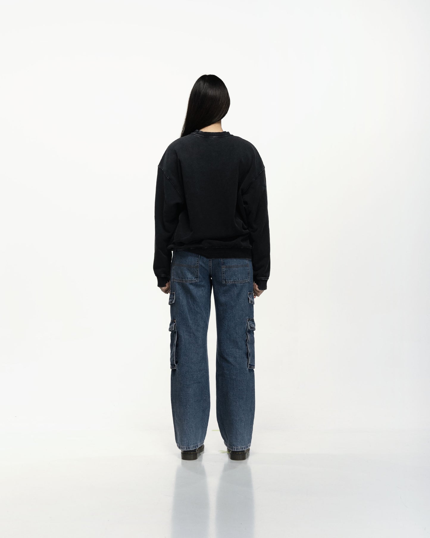 GANGSTER QUEEN II OVERSIZED FADED SWEATSHIRT