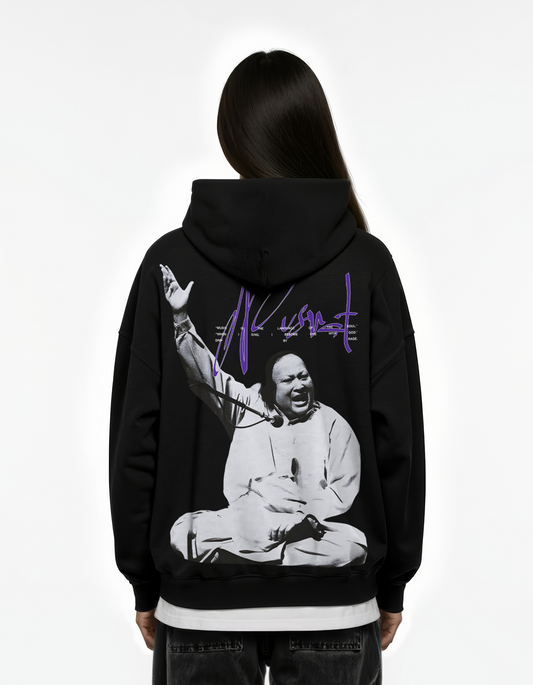 NUSRAT BOXY HOODIE