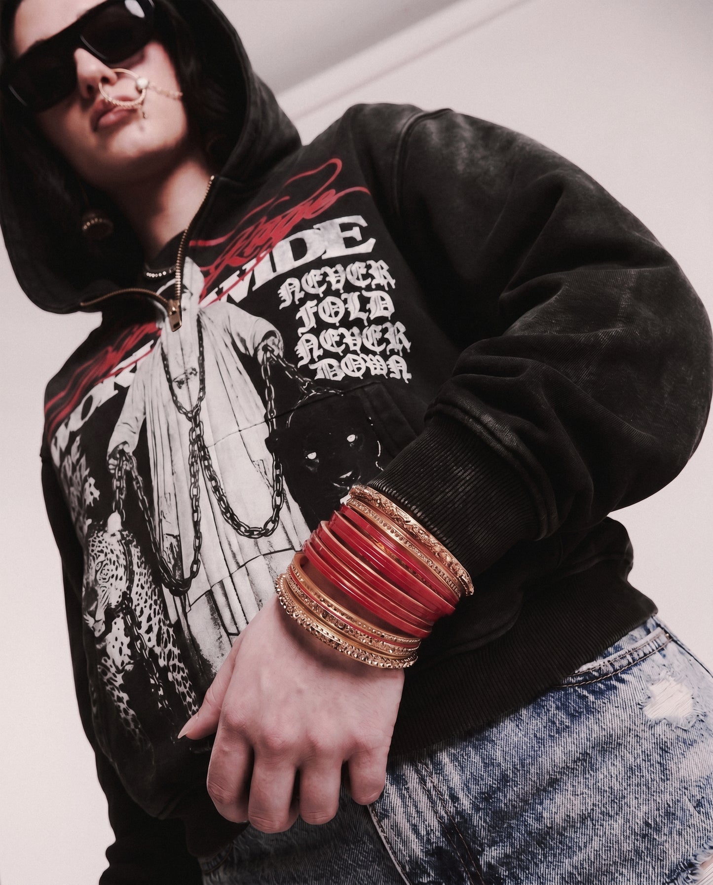 KING PIN ZIP-UP FADED HOODIE