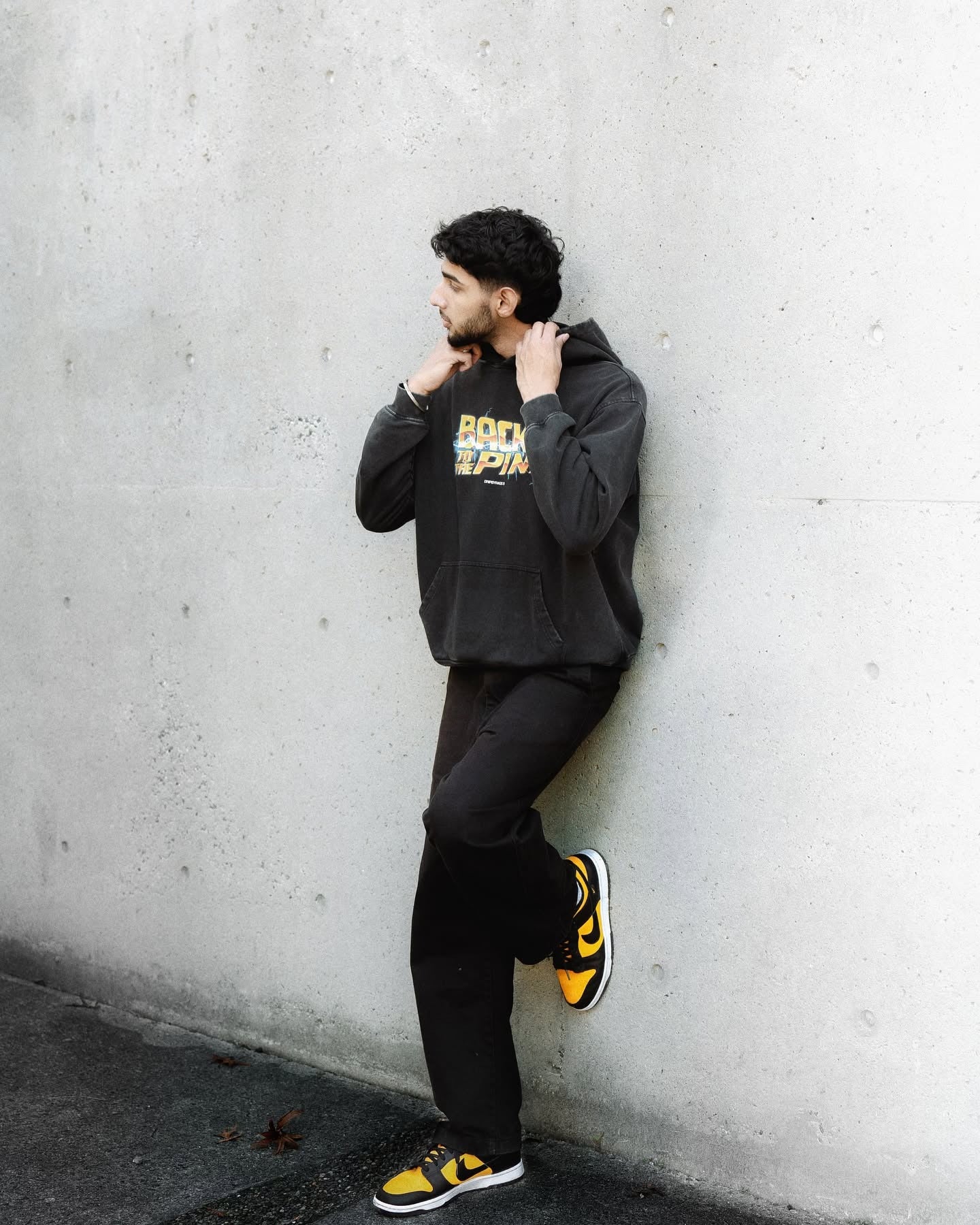 BACK TO THE PIND OVERSIZED FADED HOODIE BLACK